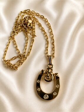 ✨ Rare Vintage Burberrys Gold Horseshoe Crystal “B” Necklace 17” Pre-1999 ✨
